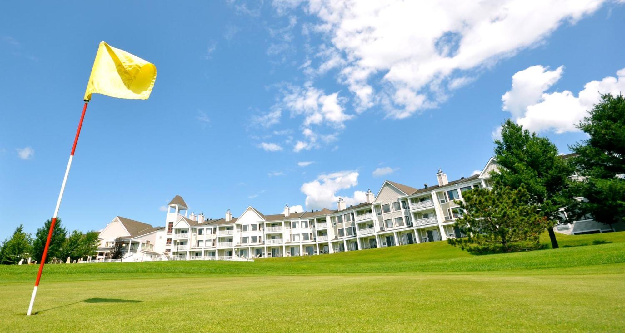 Manoir Des Sables Hotel & Golf Magog Kültér fotó